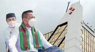 Ini Kata Bupati Zukri Masalah Konversi Bank Riau Kepri ke Syariah