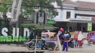 Usai Vaksin 2 Siswa SD Menjalani Perawatan Intensif di RSUD Jombang