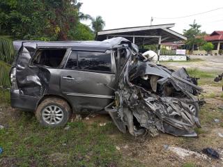 Fuso vs Inova di Jalintim Inhu, 2 Orang Tewas dan 5 Orang Luka