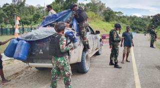 Satgas Yonif 126/KC Gelar Sweeping di Perbatasan Papua