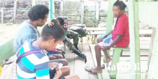 Mengintip Giat Satgas Yonif 126/KC dalam Pelayanan Kesehatan kepada Masyarakat Keerom