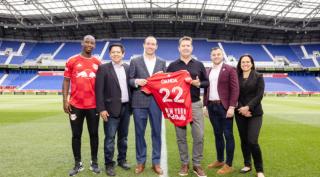 OANDA dan New York Red Bulls Mengumumkan Kerjasama Sponsor Seragam dan Logo