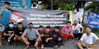 Bersih-bersih, PGAT Caturtunggal Yogyakarta Gelar Kegiatan Syawalan