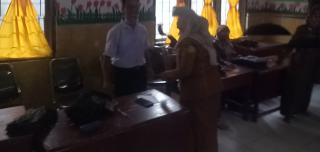Kadis Pendidikan Akan Dalami Permasalahan Kericuhan Antara FGTT Medan Tembung Dengan Kepala Sekolah SDN 064973 Bahas Nasib Honor Di Sekolahnya 