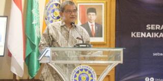 Mata Pelajaran Matematika Antarkan Dr. Suparman Jadi Guru Besar UAD