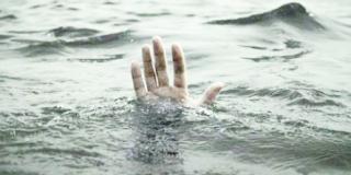 Tukang Sampah Hilang Setelah Terpeleset Mauk Kali Kali Banjir Kanal Bawah