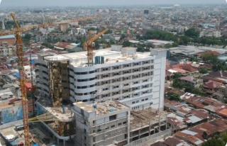 Bangunan RS Regina Maris Medan Berdampak, Warga : Kami Takut, Banjirnya Makin Parah