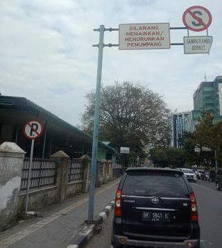 Ini Medan Bung, Aturan Ada Untuk Dilanggar ?, Advokat Saddam Pertanyakan Kinerja Dishub Medan