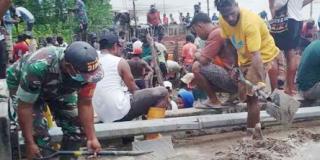 Berkat Karya Bakti TNI dan Masyarakat, Talud Kini Menjadi Taman Salib di Pelabuhan Kokonao