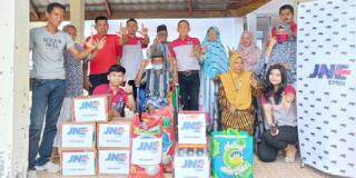 Pengurus Panti Asuhan As-Salam; Terima Kasih JNE Pekanbaru