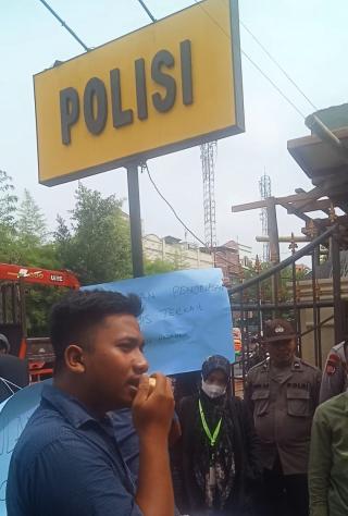 MPMI Geruduk Polrestabes Medan  Minta Kasus SH Driver Ojol Yang Bergulir Di Polrestabes Medan Di Hentikan (SP3) Di Duga Tak Cukup Bukti 