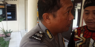 Geram Saat Wawancara Di Halangi, Advokad, Media dan Oknum Polsek Pantai Cermin Adu Mulut