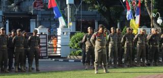 Satpol PP No Komen Saat Di Tanya "Ketok Cantik" Bangunan Tanpa PBG Jalan Mandor