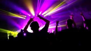 Hiburan Malam ini Beroperasi Di Bulan Ramadhan Padahal Sudah Ada Surat Edaran Walikota Medan Yang Melarangnya