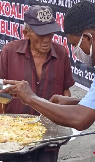 Selama Ini Aktif, Pedagang Kuliner Martabak Ini Kecewa Karena Di Tolak Ikut Ramadhan Fair XVIII Di Kota Medan