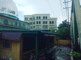 Takut Makan Korban, Warga Mohon Bantuan Walikota Medan, Lantai Masjid Ubudiyah Medan Petisah Hampir Roboh 