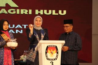 3 Tahun Bupati Inhu, Sederet Prestasi Rezita Bikin Takjub