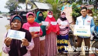 Donasi Dermawan Ke Rumah Yatim Terus Disalurkan, Kali Ini Pada 11 Lansia Dhuafa di Pelalawan