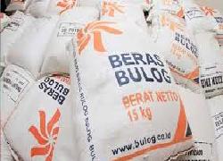 700 Ribu Ton Beras Bantuan Pangan Non Tunai atau BPNT Disalurkan