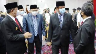 Palon Gubernur Kepri dan Wakilnya dalam Paripurna Sampaikan Visi Misi
