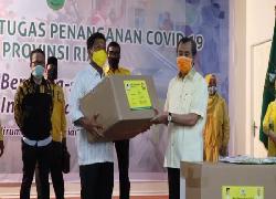 Golkar Riau Berikan Bantuan APD untuk Tenaga Medis