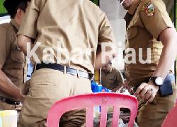 Terciduk! Jam 9 Oknum PNS Pekanbaru Masih Belum Ngantor