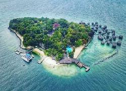 Melirik Pantai Indah di Sekeliling Jakarta