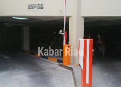 Anggaran Milyaran "Berseleweran"  Keamanan Dewan DPRD Provinsi Riau Terabaikan