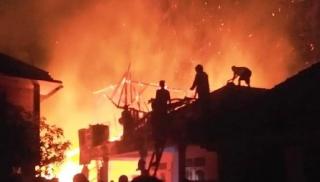 Ratusan Santri di Cianjur Selamat, Dua Tewas, Satu Luka Serius