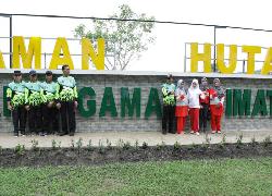 Ada Pesan Plt Bupati Asahan Saat Meresmikan Hutan Taufan Gama Simatupang