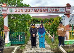 Kunjungi SDN 007 Bagan Jawa, Wakil Bupati Rohil Himbau Sekolah Lakukan Sesuai RAB