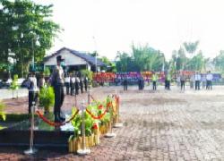 Upacara Farawel And Welcome Parade Kapolres Bengkalis Dilaksanakan