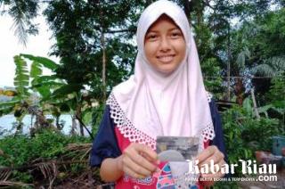 Bantuan Pendidikan Anak Yatim Berprestasi Disalurkan Pada Pelajar Yatim di Pekanbaru