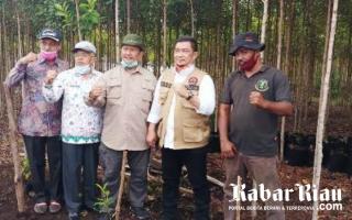 Pj Bupati Bengkalis Puji Budidaya Gerunggang Binaan LSM IPMPL