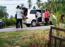 Dor, Tembakan Peringatan Polisi Berpakaian Preman Mengentikan Lari Kurir Sabu