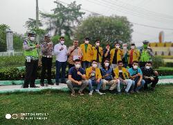 Antisipasi ISPA, PT Arara Abadi APP Sinarmas Forestry Bagikan 50 Ribu Masker Kepada Masyarakat
