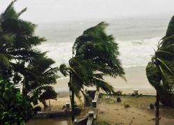 Rumah di Kejuden Cirebon Ambruk Dihantam Hujan Badai