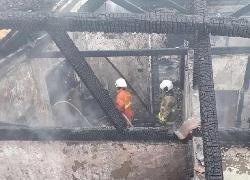 Beruntung Pemadam Sigap, Kebakaran di Jalan Mawar, Kemayoran Padam