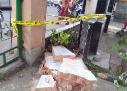 Terkait Pagar Sekolah Rubuh Kontraktor Sebut Potong "Fee Proyek" Ketinggian