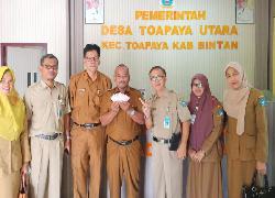 Warga Toapaya Utara Didatangi Tim Disdukcapil Bintan