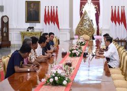 Presiden Jokowi Terima Apresiasi Pengunjuk Rasa Petani di Istana