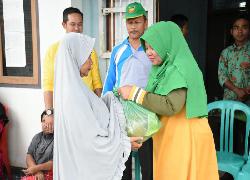 TP-PKK Kampar Salurkan Bantuan Pada Korban Banjir