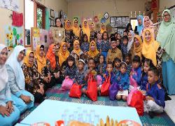 Bunda PAUD Kota Tanjungpinang Kunjungi PAUD Beti Club