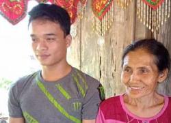 Nenek 65 tahun Ini Ceria Setelah Malam Pertama dengan Perjaka 25 tahun