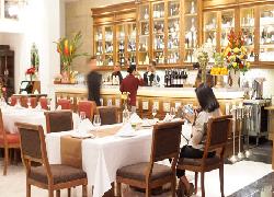 Mencuri Sepotong Ayam Warga Khuzestan Dipenjara 3 tahun Tambah 74 Cambukan