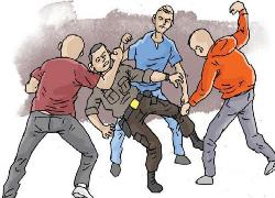 Arbain Dikeroyok Puluhan Massa di Kuansing