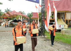 Ditengah Pendemi Covid-19 Bantuan Mengalir, Warga Riau Berterima Kasih Pada Kapolda